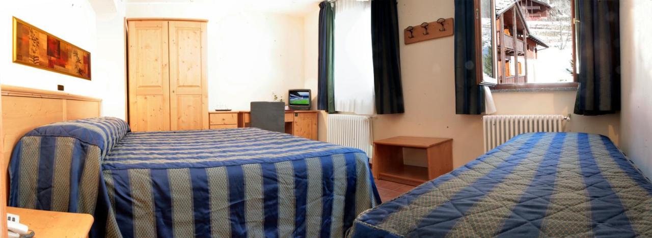 Pré-Saint-Didier Hotel Alpechiara מראה חיצוני תמונה