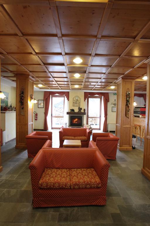 Pré-Saint-Didier Hotel Alpechiara מראה חיצוני תמונה